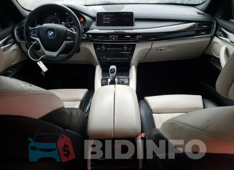 5UXKU2C5XJ0Z62435 Photo# 8