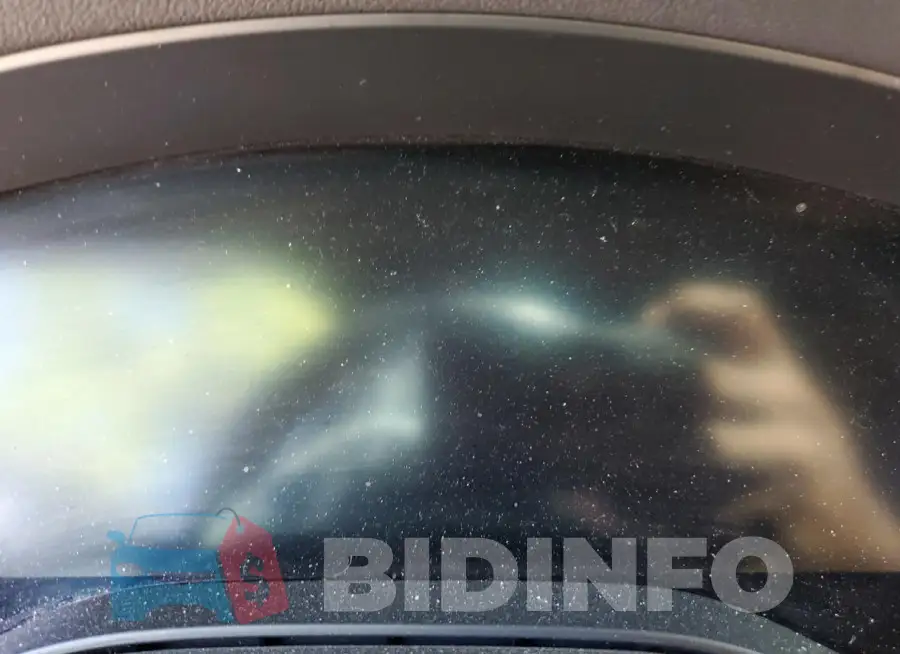 WBAJS3C07LCD89539 Photo# 9