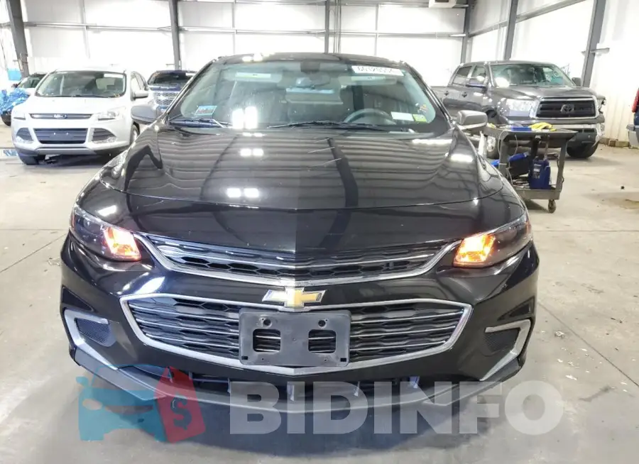 1G1ZB5ST4JF283967 Photo# 5