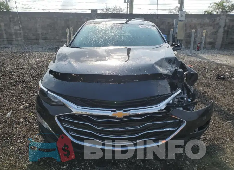 1G1ZD5ST0PF203812 Photo# 5