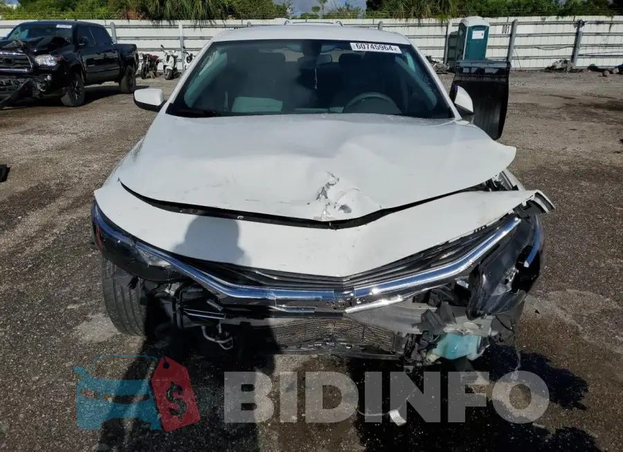 1G1ZD5ST6KF105165 Photo# 5