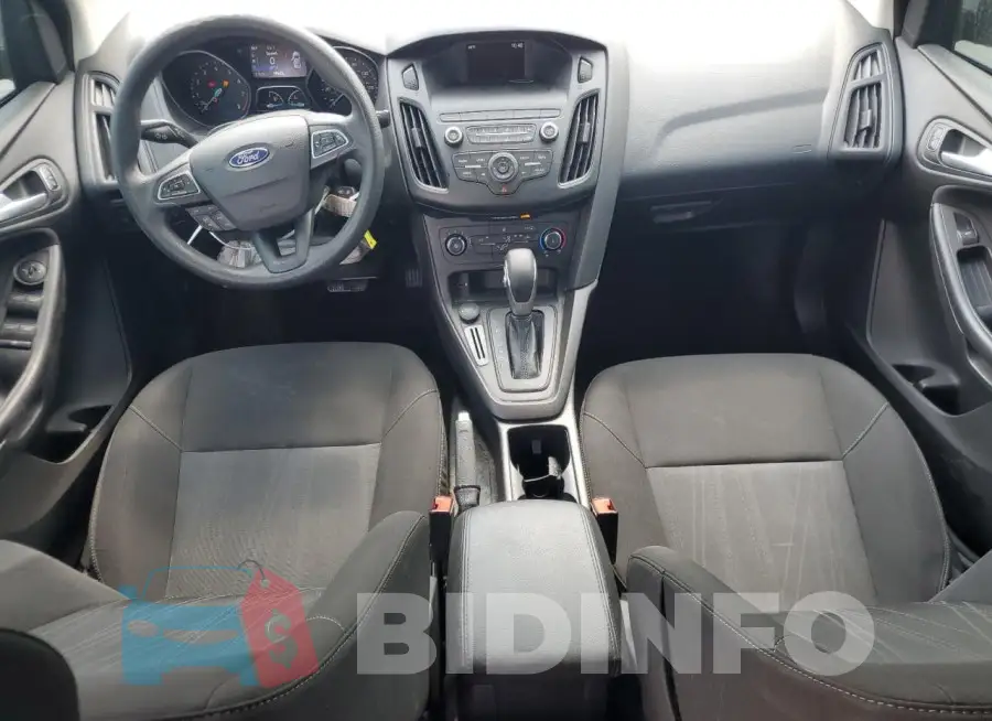 1FADP3F22JL256153 Photo# 8