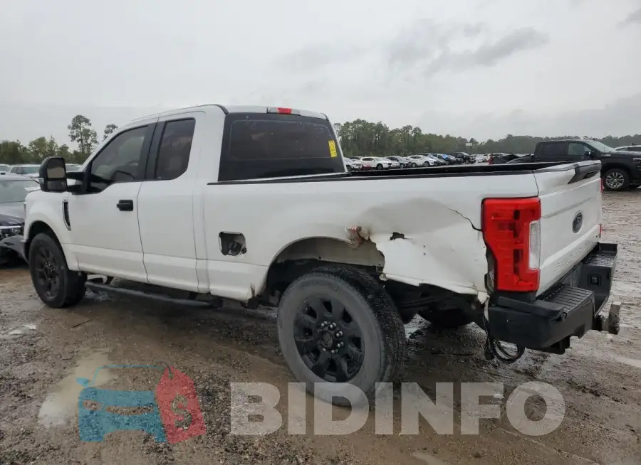1FT7X2A69KEC61450 Photo# 2