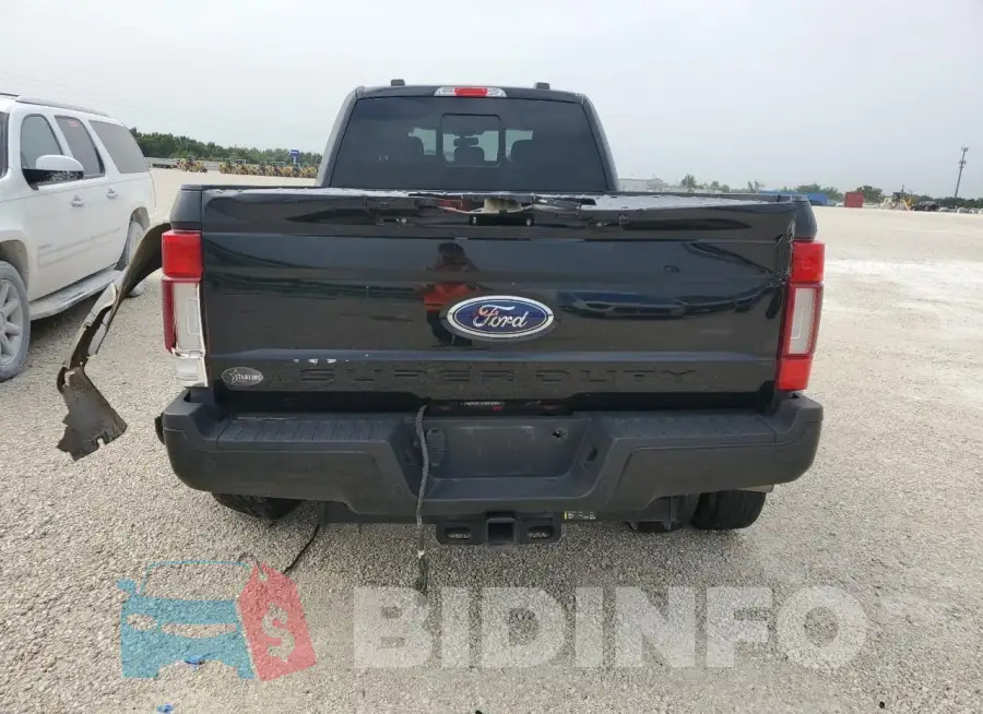 1FT8W3DTXJEB37278 Photo# 6