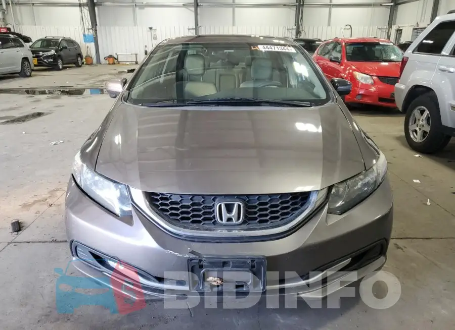 19XFB2F83FE002077 Photo# 5