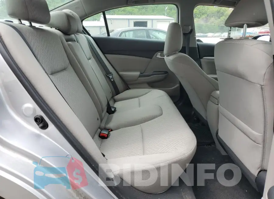 19XFB2F83FE207933 Photo# 10