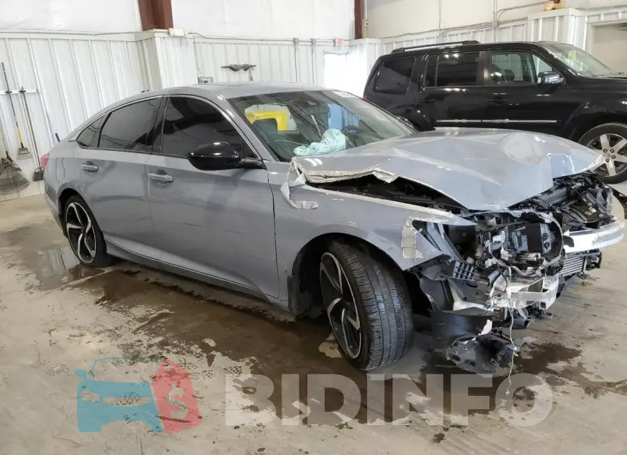 1HGCV2F32MA031117 Photo# 4