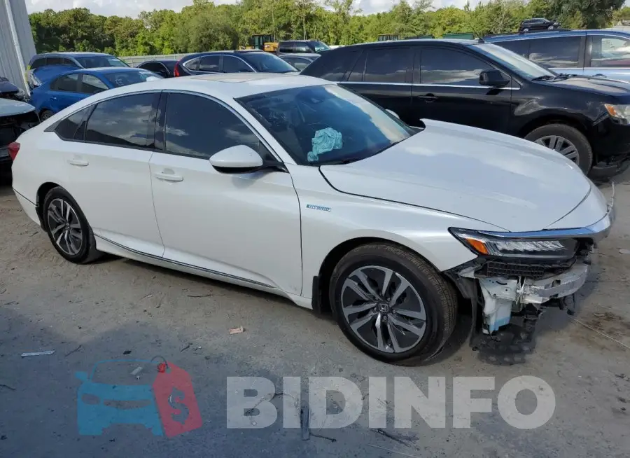 1HGCV3F47MA010617 Photo# 4