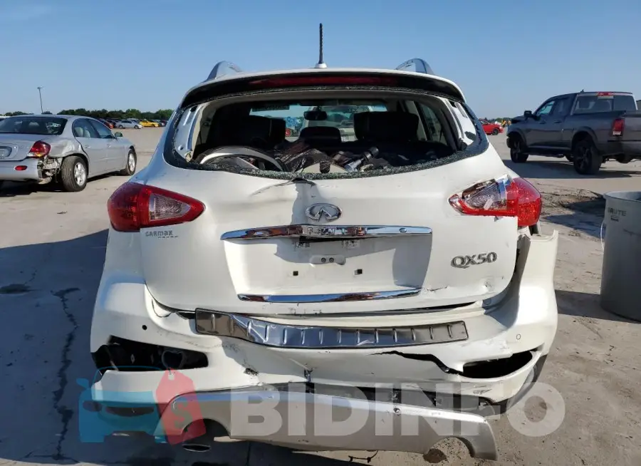 JN1BJ0RP3HM384935 Photo# 6