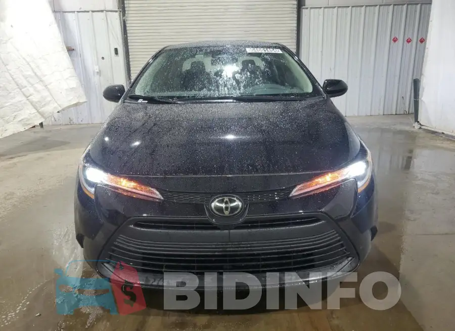 5YFB4MDE9RP176803 Photo# 5