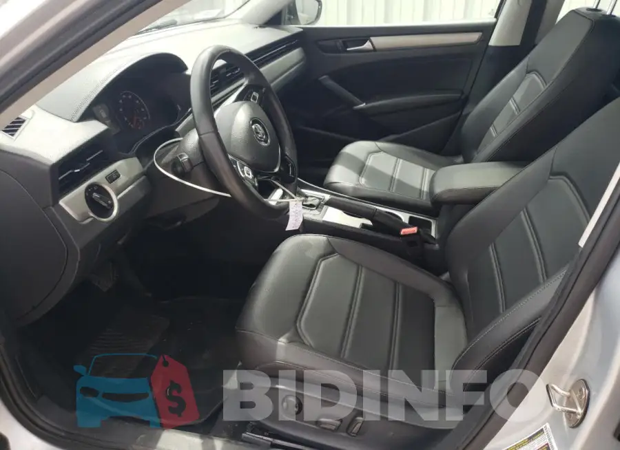 1VWSA7A32MC009436 Photo# 7