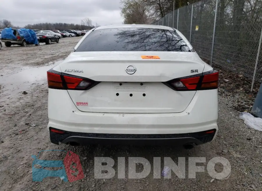 1N4BL4CV6KC257301 Photo# 6
