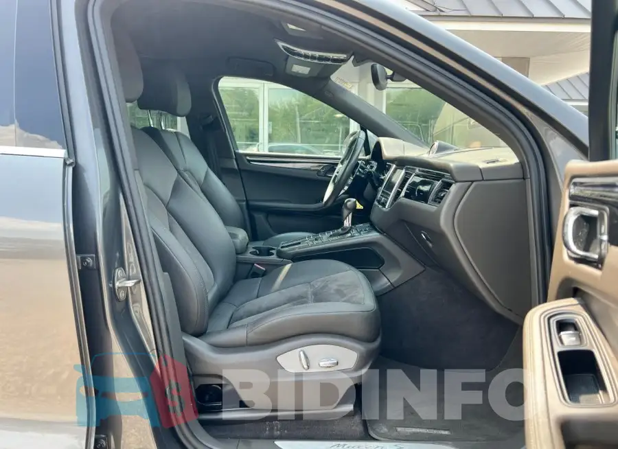 WP1AB2A54FLB65849 Photo# 5