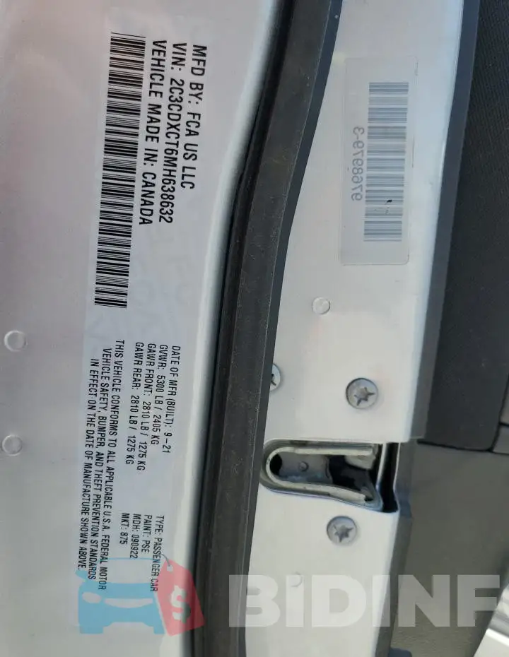 2C3CDXCT6MH638632 Photo# 12