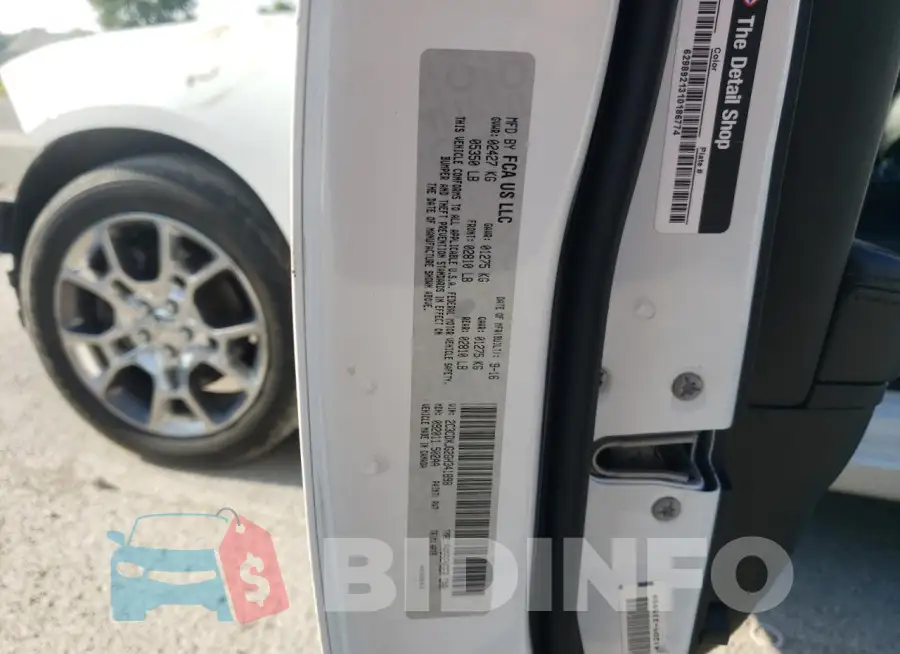 2C3CDXJG2GH341898 Photo# 12