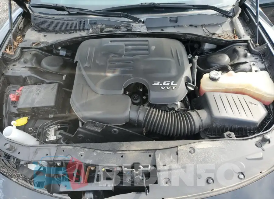 2C3CDXJG2LH253038 Photo# 11