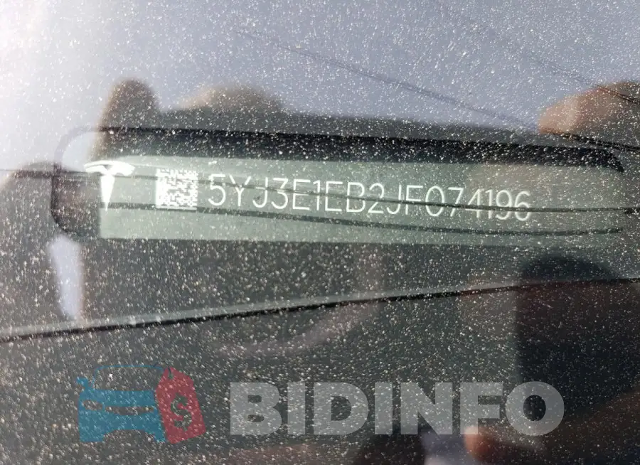 5YJ3E1EB2JF074196 Photo# 12