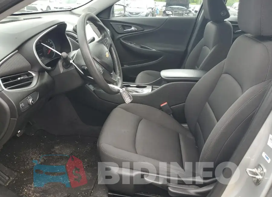 1G1ZB5STXKF111086 Photo# 7