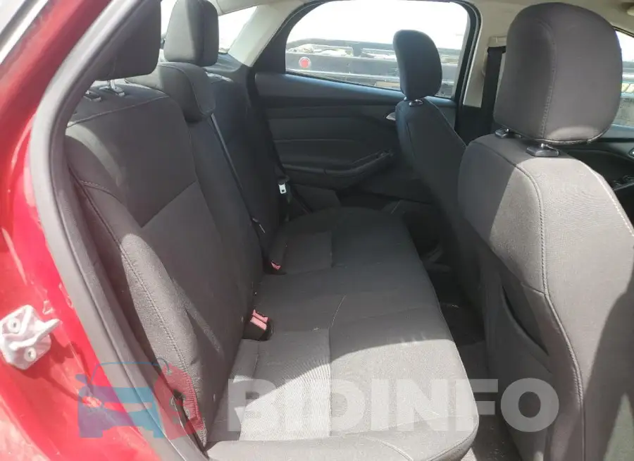 1FADP3F22GL202411 Photo# 10