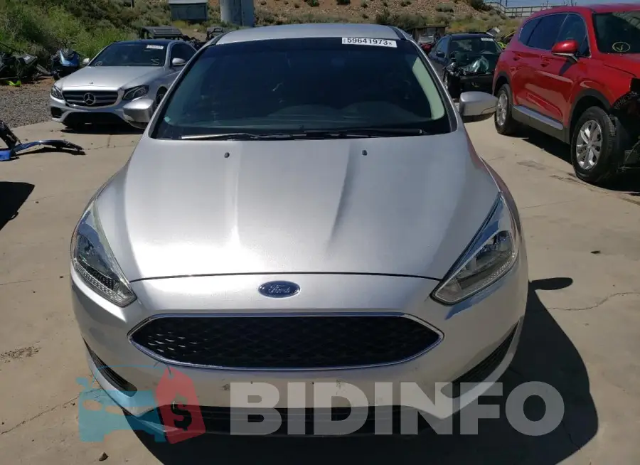 1FADP3F28GL271894 Photo# 5