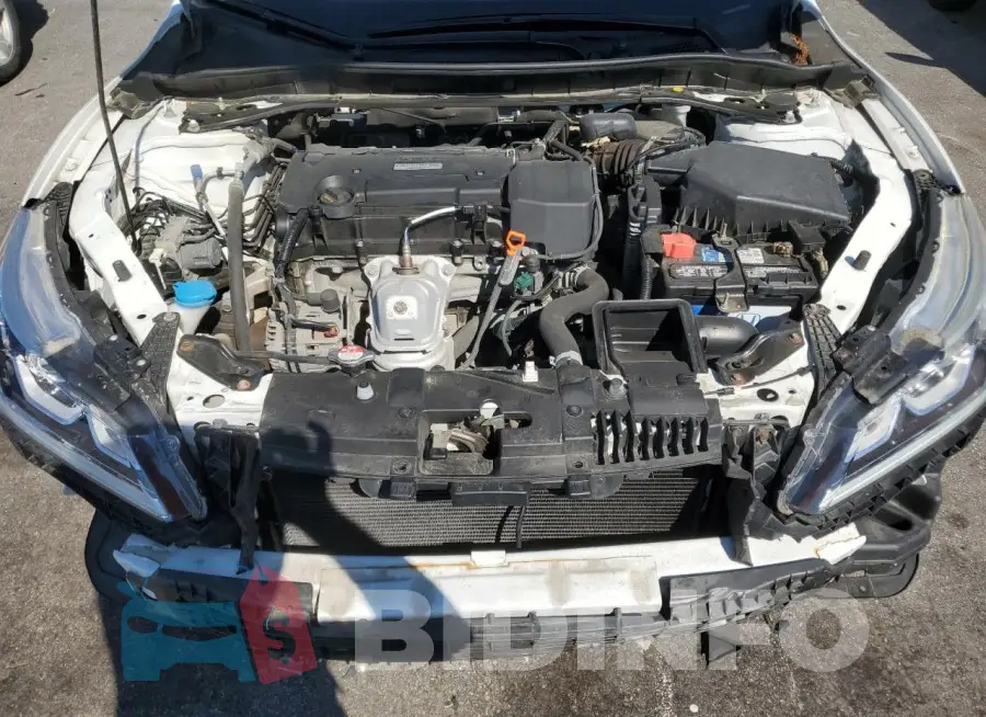 1HGCR2F86GA177587 Photo# 11