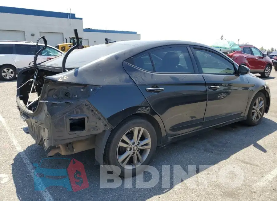 5NPD84LF3HH002745 Photo# 3