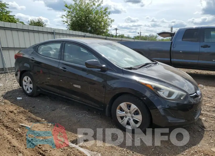 5NPDH4AE4GH672197 Photo# 4