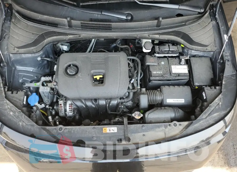 KNDJ23AU9R7896725 Photo# 12