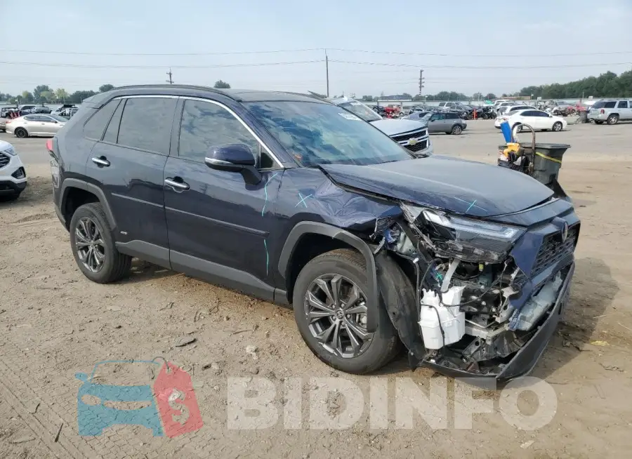 4T3D6RFV6PU122570 Photo# 4
