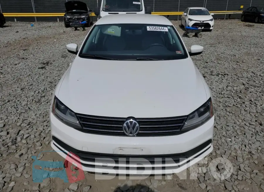3VW2B7AJ5HM302019 Photo# 5