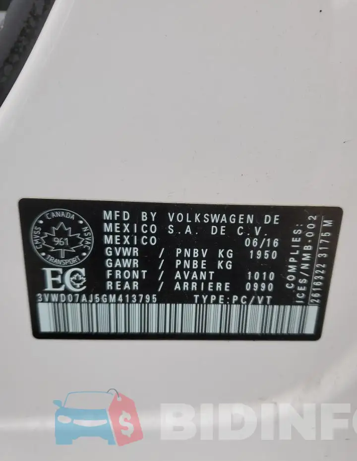 3VWD07AJ5GM413795 Photo# 12
