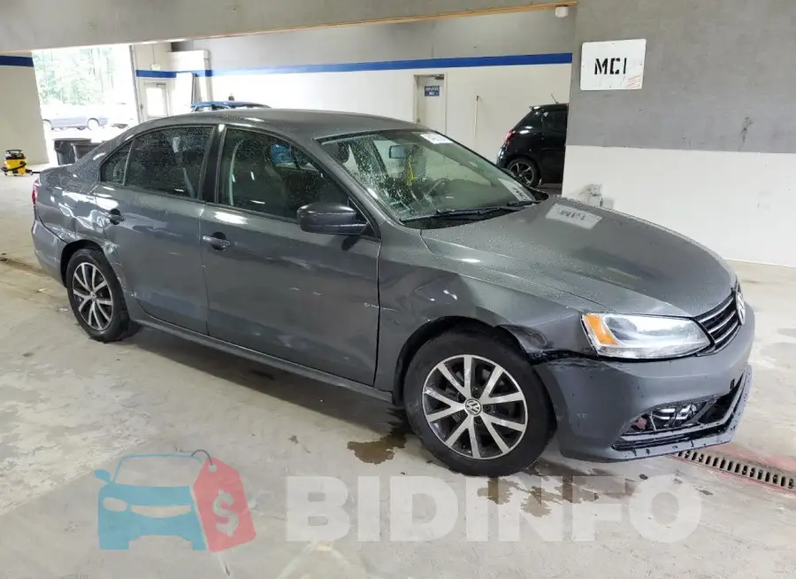3VWD67AJ7GM315799 Photo# 4