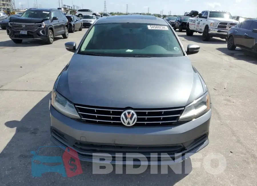 3VWDB7AJ2JM257734 Photo# 5