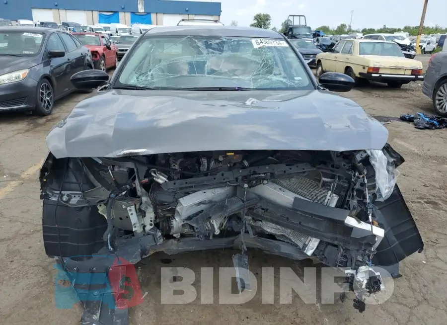 1N4BL4CV3PN382980 Photo# 5