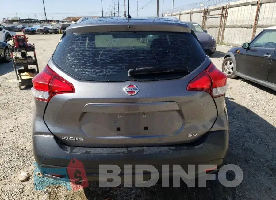 3N1CP5CU5JL515572 Photo# 6