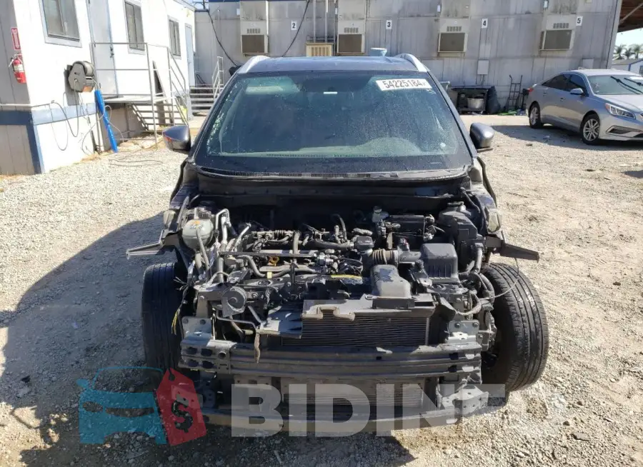 3N1CP5CU5JL515572 Photo# 5