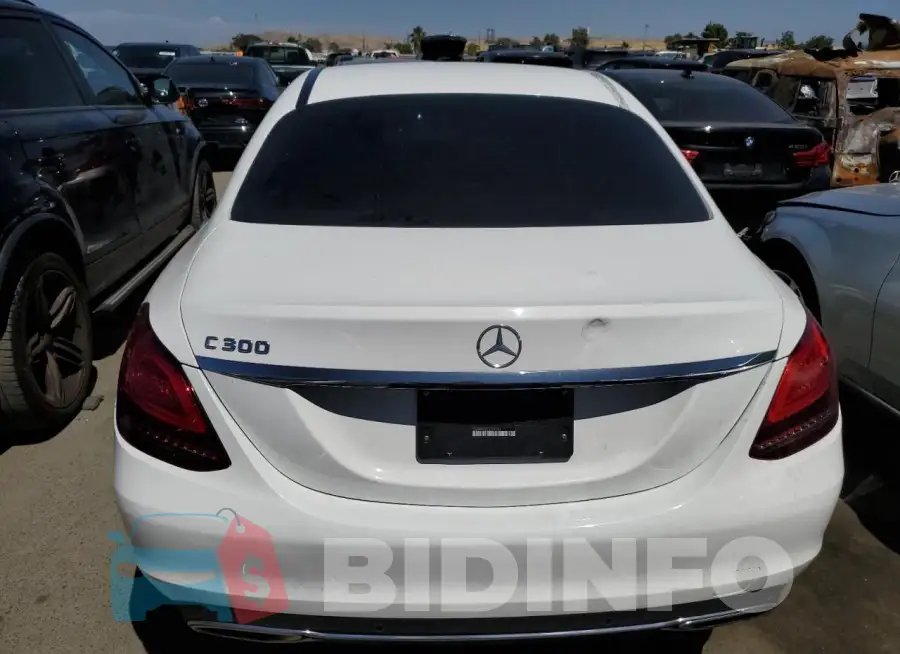 55SWF8DBXLU325763 Photo# 6