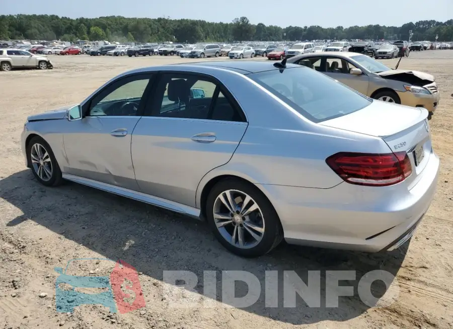 WDDHF0EB3FB158525 Photo# 2