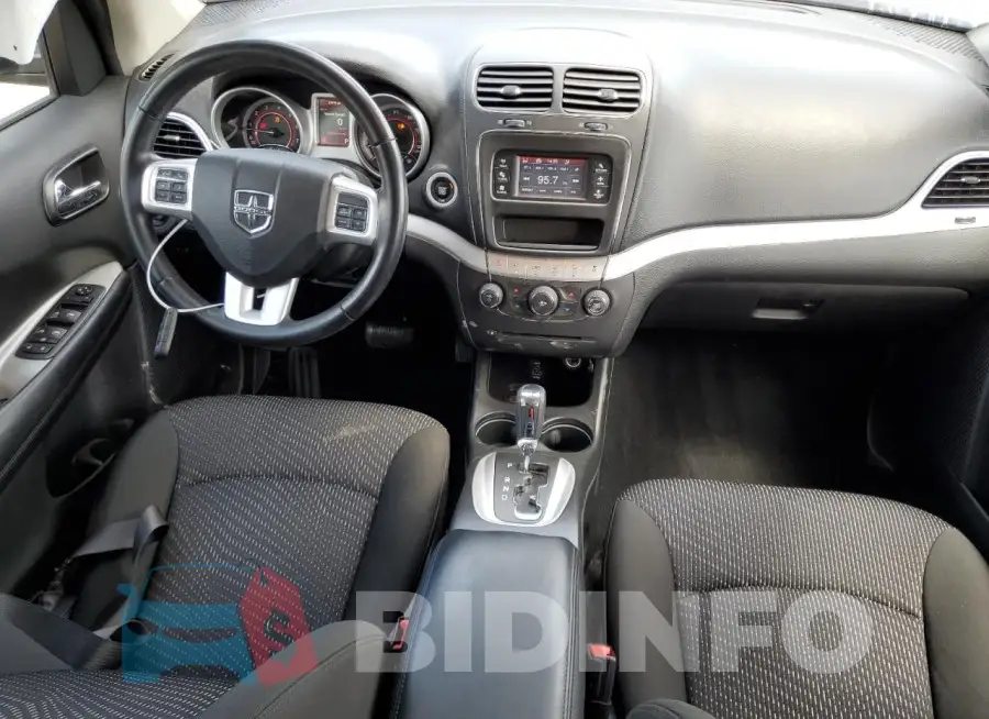3C4PDCAB6LT260611 Photo# 8