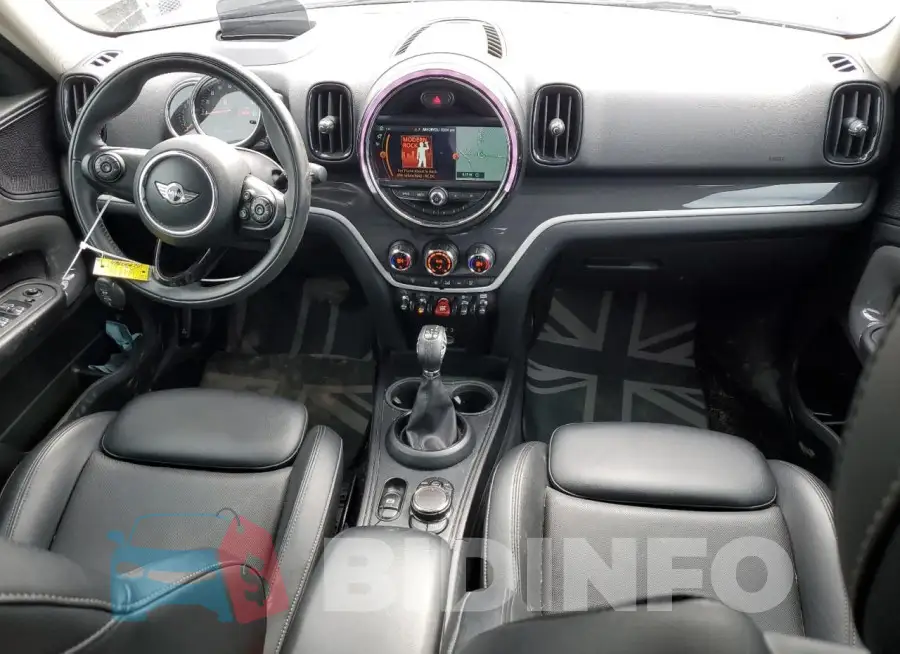 WMZYT3C30J3E00113 Photo# 8