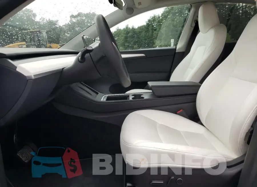 7SAYGAEE5PF695051 Photo# 7