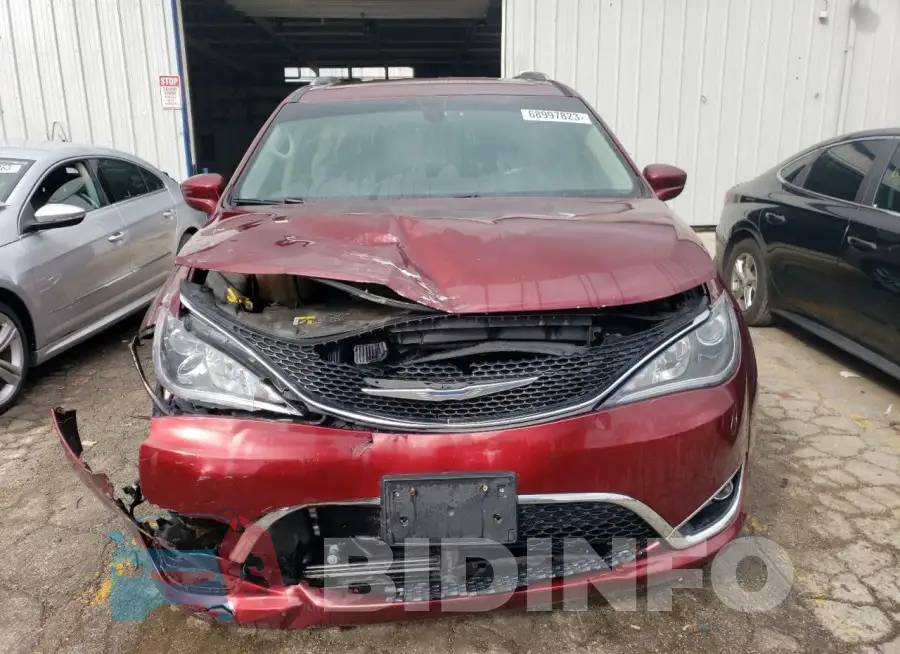 2C4RC1EG0HR780125 Photo# 5
