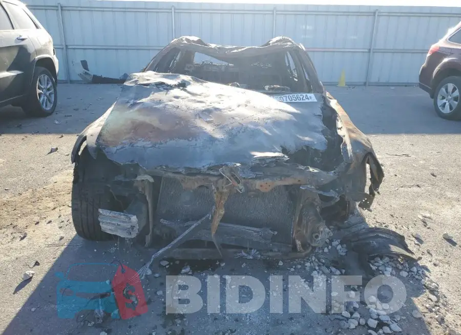 JTHBF1D2XF5051833 Photo# 5