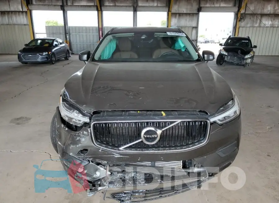 LYVA22RK7KB215699 Photo# 5