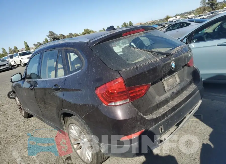 WBAVM1C52FV315446 Photo# 2