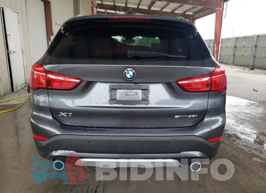 WBXJG7C08M5S50487 Photo# 6