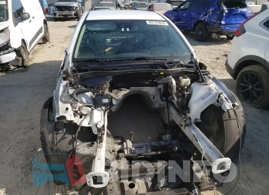 6G3F15RW9FL104086 Photo# 5