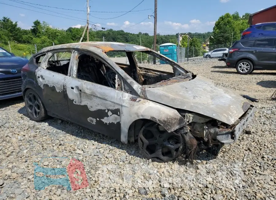 1FADP3L92HL227439 Photo# 4