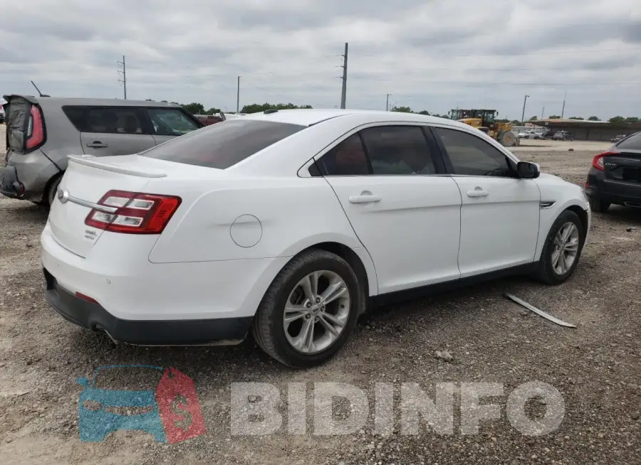 1FAHP2E96FG142358 Photo# 3