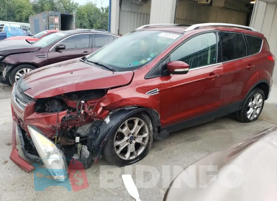 1FMCU9J94GUB17565 Photo# 1